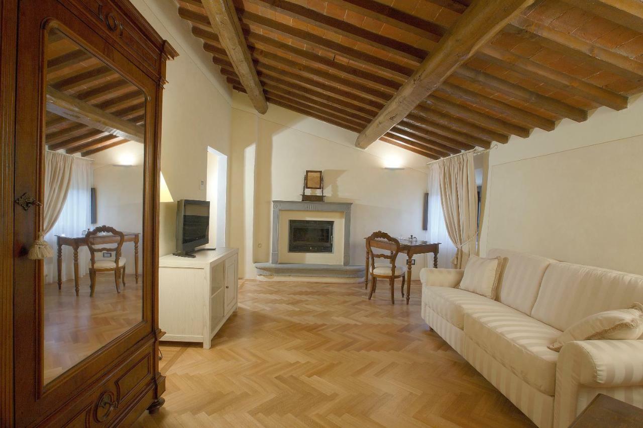 ヴィンチ Casale Di Valleヴィラ エクステリア 写真